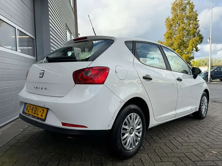 Seat Ibiza 2009 photo 4