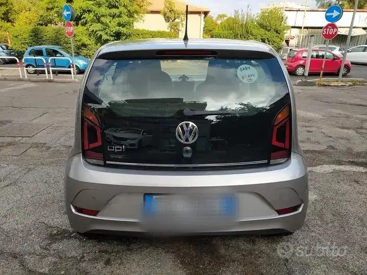 Volkswagen Up 2018 photo 5