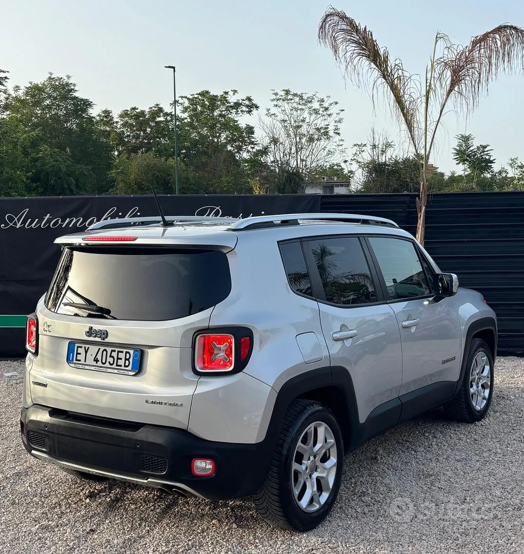 Jeep Renegade 2015 photo 4