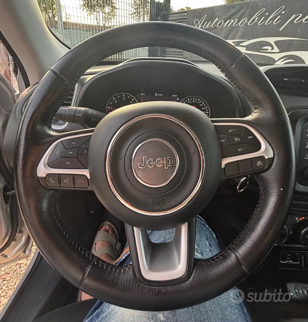 Jeep Renegade 2015 photo 5