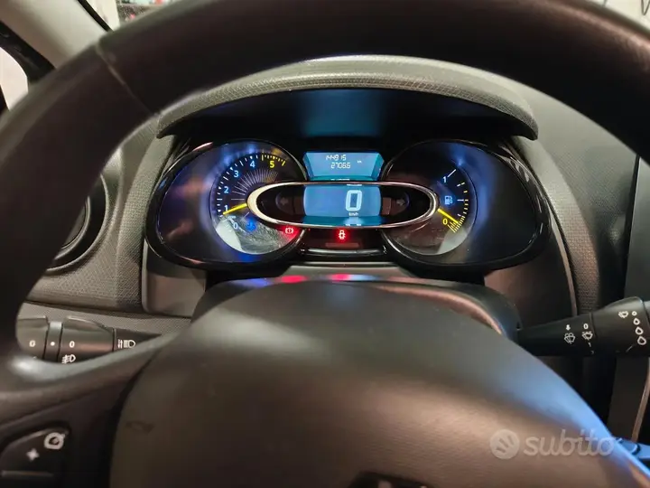 Renault Clio 2014 photo 5