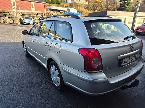 Toyota Avensis 2007 photo 5