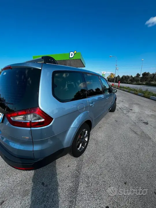 Ford Galaxy 2007 photo 4