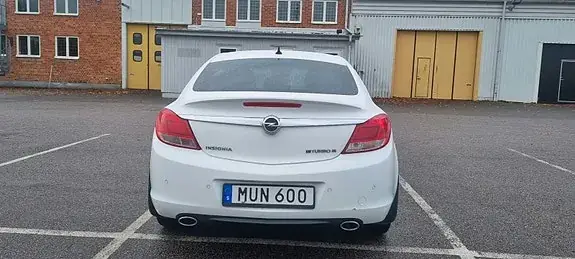 Opel Insignia 2012 photo 4