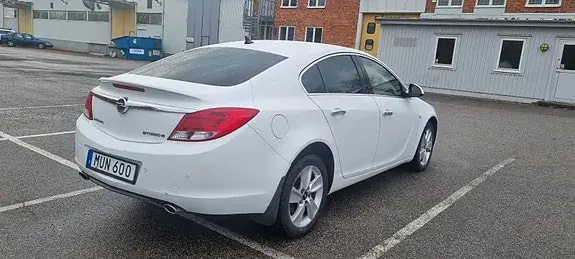 Opel Insignia 2012 photo 2