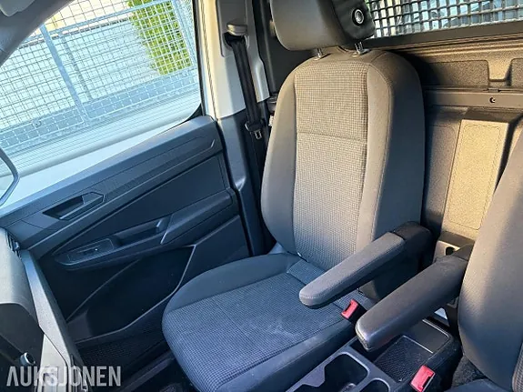 Volkswagen Caddy 2021 photo 2