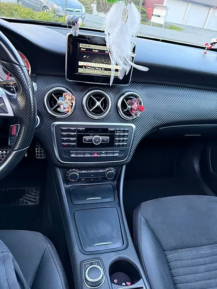 Mercedes-Benz A180 2014 photo 5