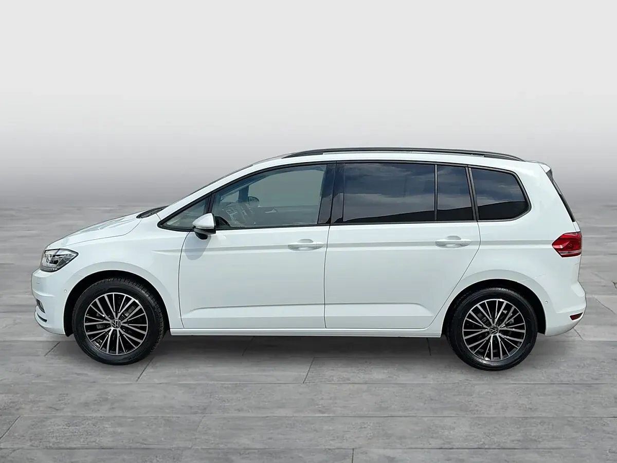 Volkswagen Touran 2026 photo 2