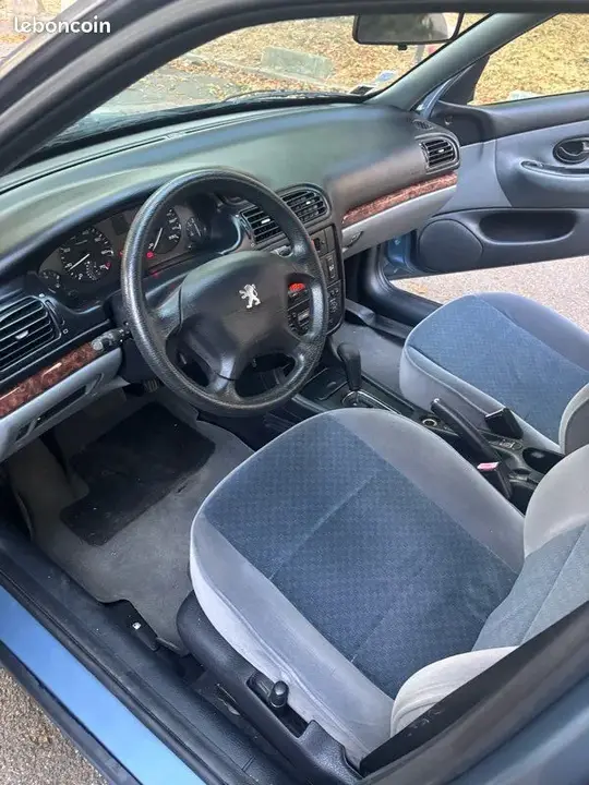 Peugeot 406 2001 photo 3