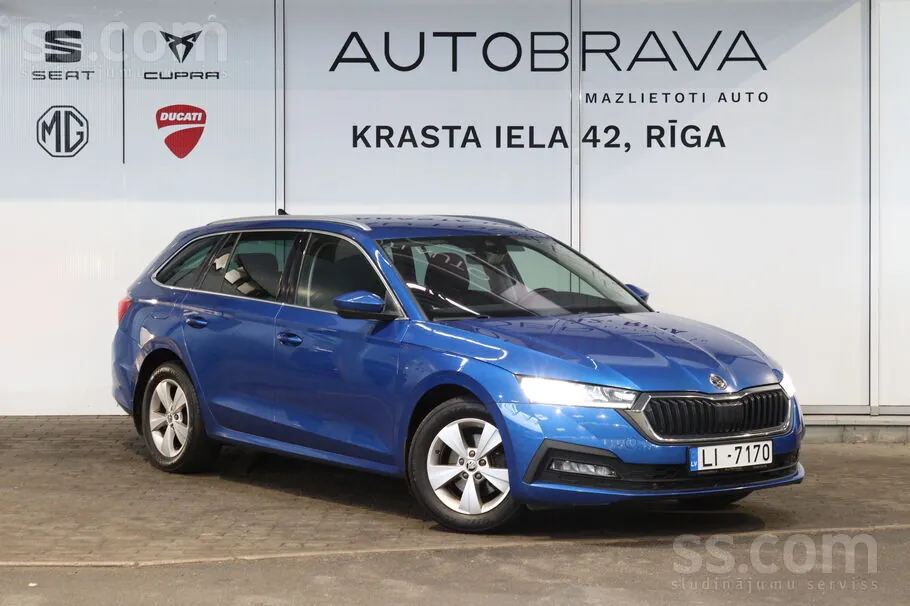 Skoda Octavia 2021 photo 3