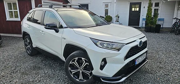 Toyota Rav4 2021 photo 2
