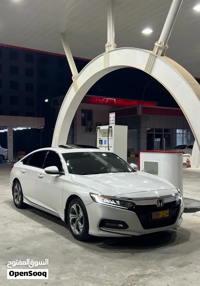 Honda Accord 2018 photo 5