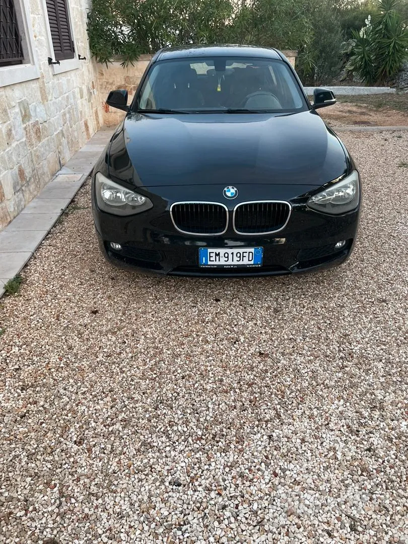 BMW 1 Series 2012 photo 2