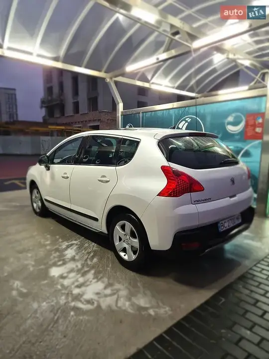 Peugeot 3008 2012 photo 5