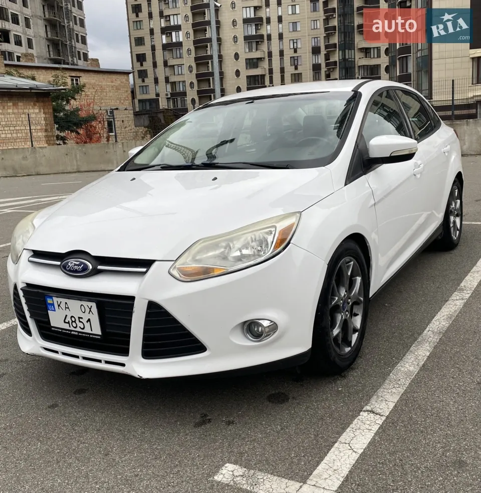 Ford Focus 2013 photo 2