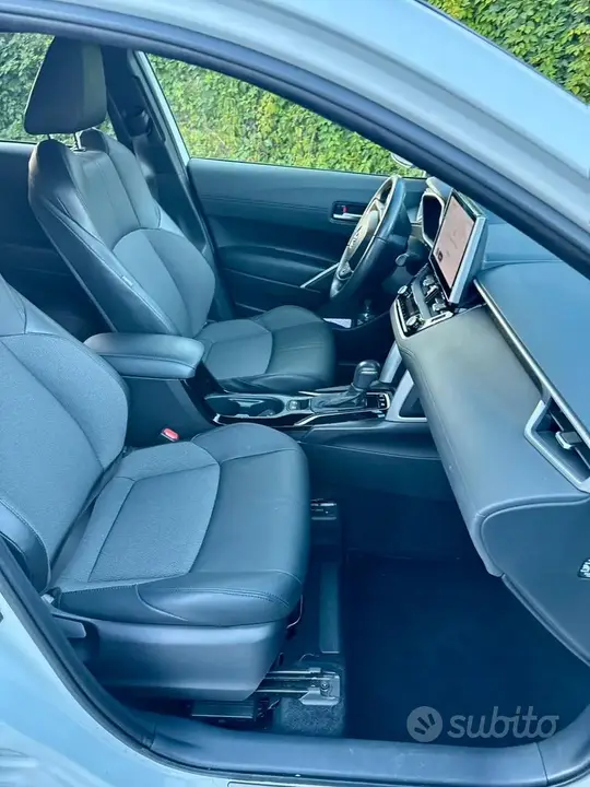 Toyota Corolla Cross 2024 photo 4