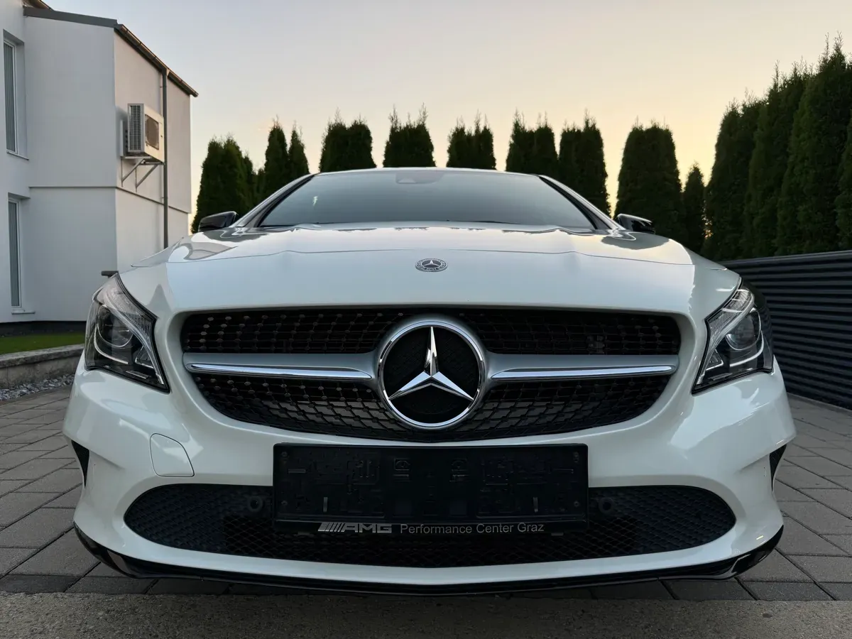 Mercedes-Benz Cla 2017 photo 2
