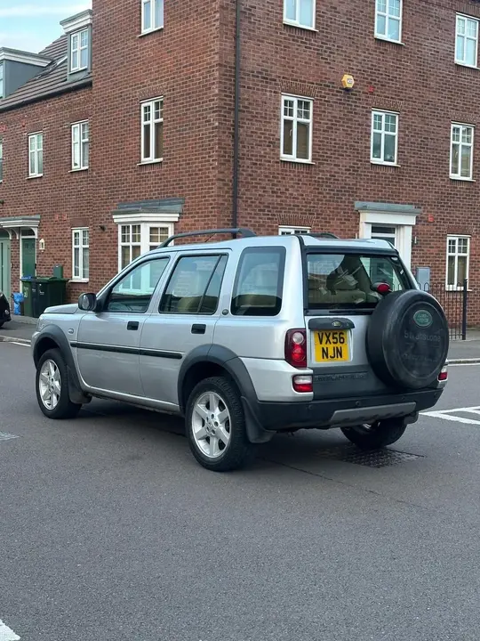 Land Rover Freelander 2006 photo 3