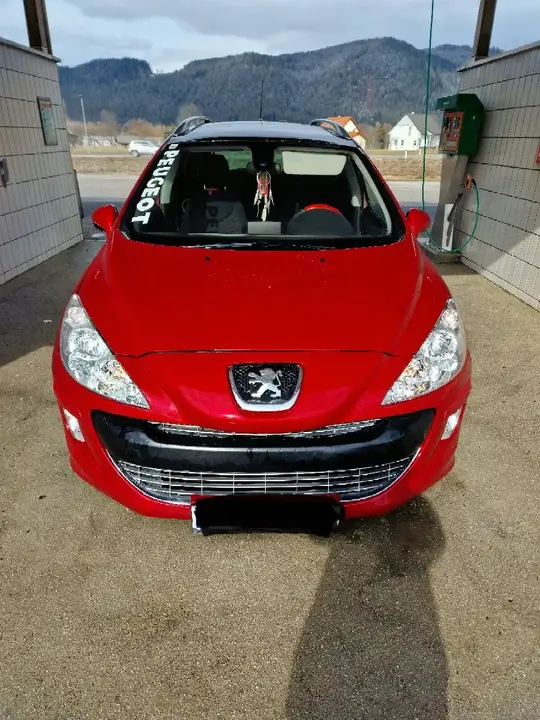 Peugeot 308 2008 photo 3