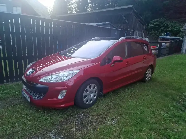 Peugeot 308 2008 photo 2