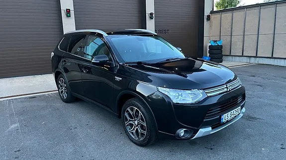 Mitsubishi Outlander 2015 photo 3