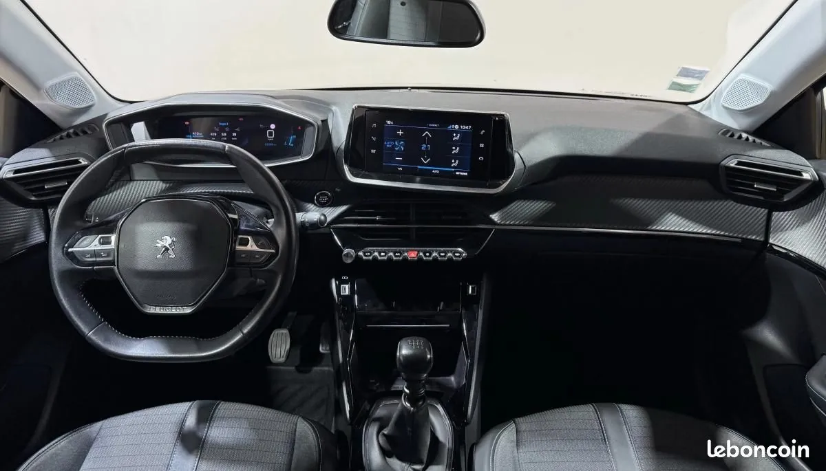 Peugeot 208 2021 photo 5