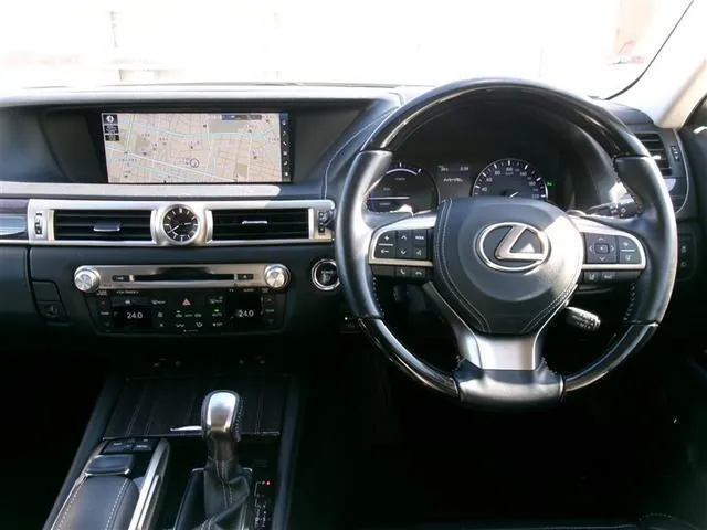 Toyota Gs300H 2017 photo 4