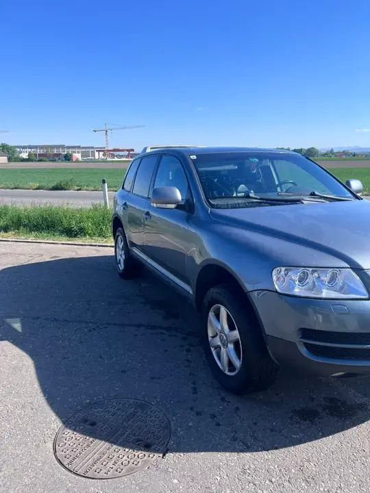 Volkswagen Touareg 2004 photo 3