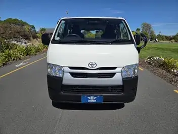 Toyota Hiace 2021 photo 3