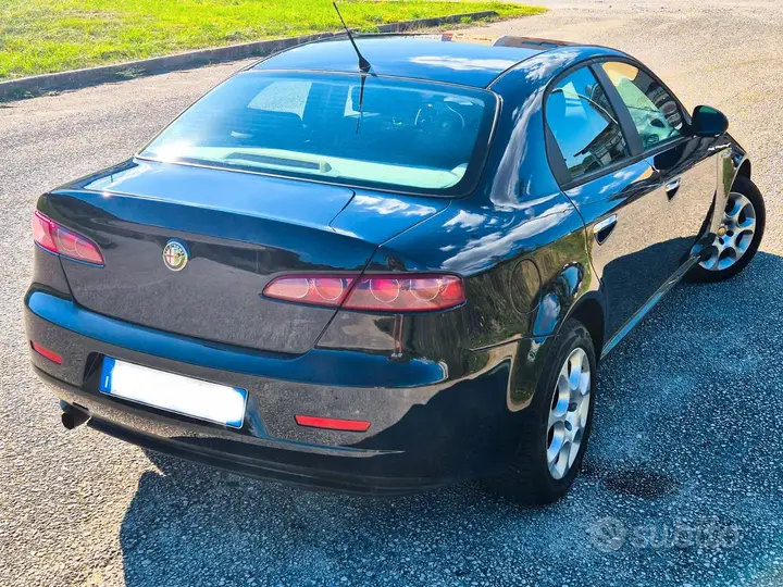 Alfa Romeo 159 2007 photo 2