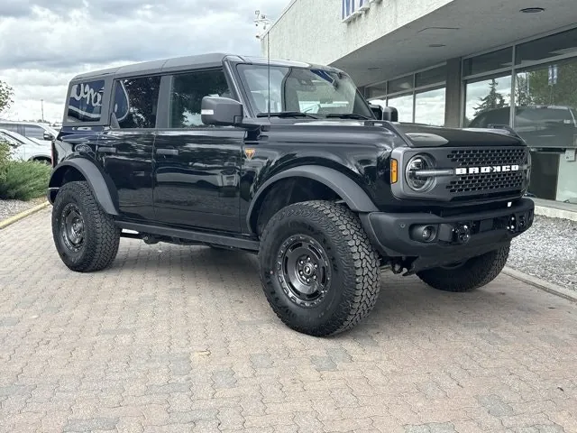 Ford Bronco 2025 photo 2