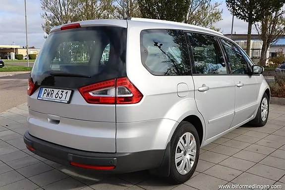 Ford Galaxy 2015 photo 5