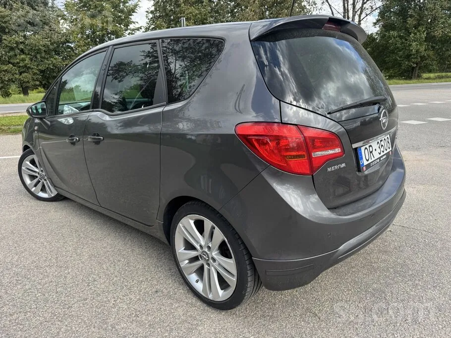 Opel Meriva 2012 photo 4