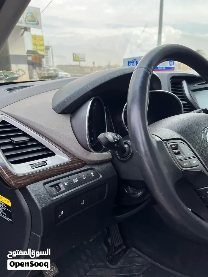 Hyundai Santa Fe 2018 photo 4