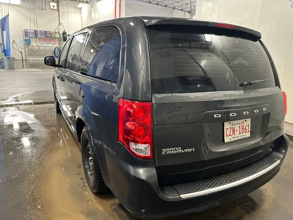 Dodge Grand Caravan 2012 photo 4