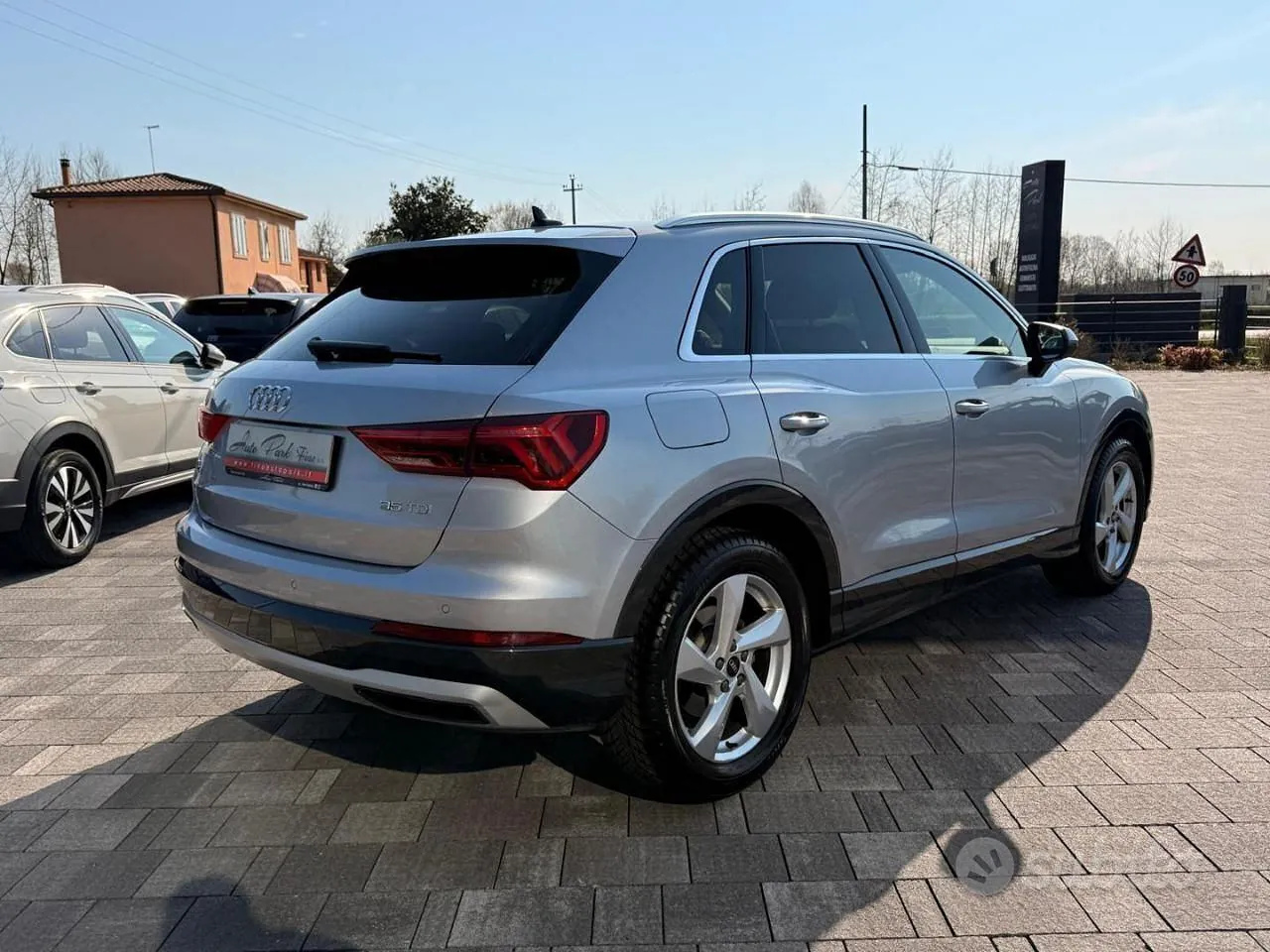 Audi Q3 2021 photo 4