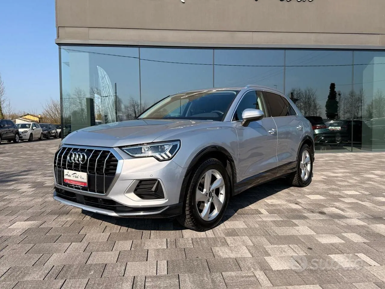 Audi Q3 2021 photo 2