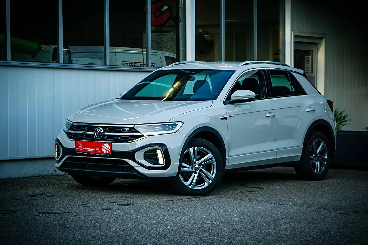 Volkswagen T-Roc 2024 photo 2