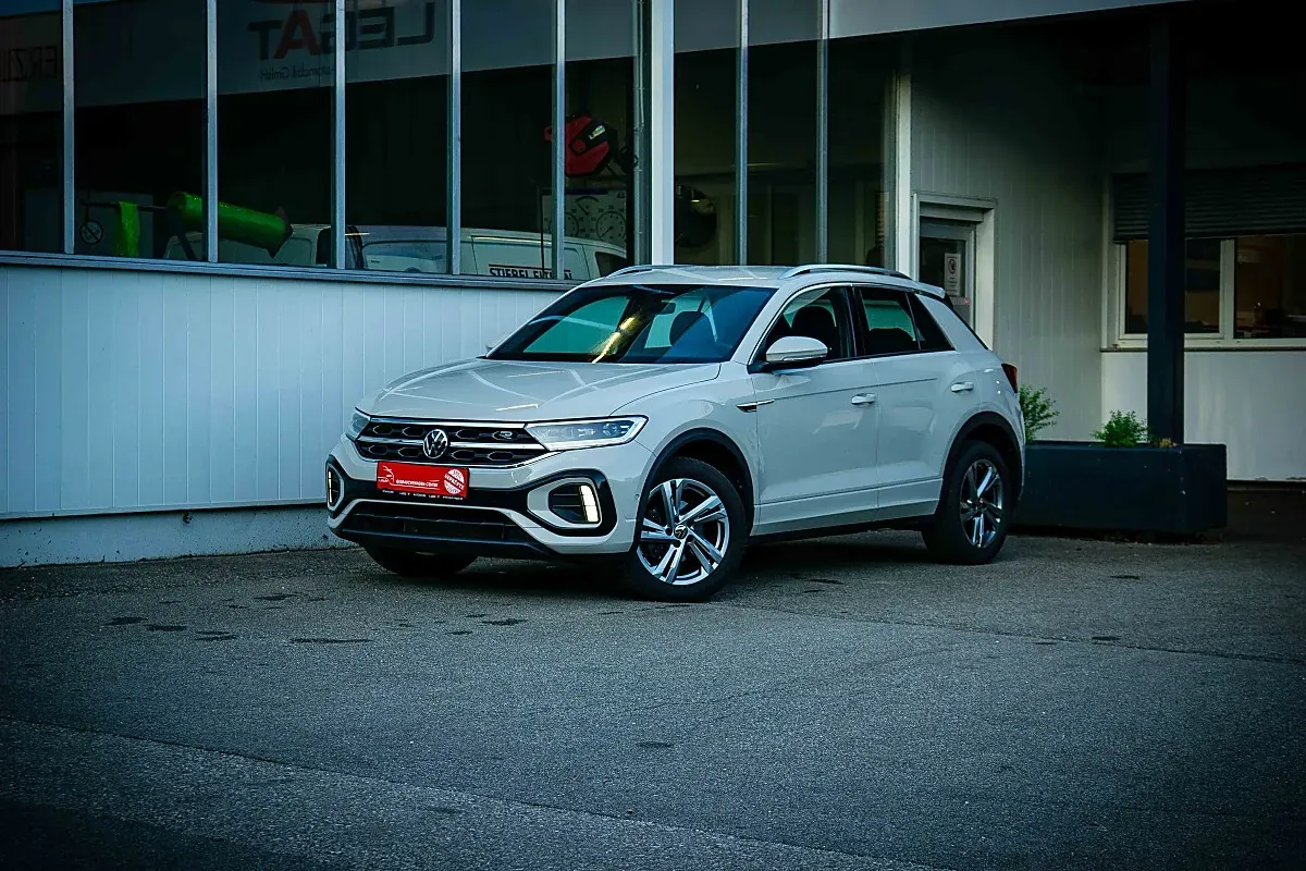 Volkswagen T-Roc 2024 photo 3