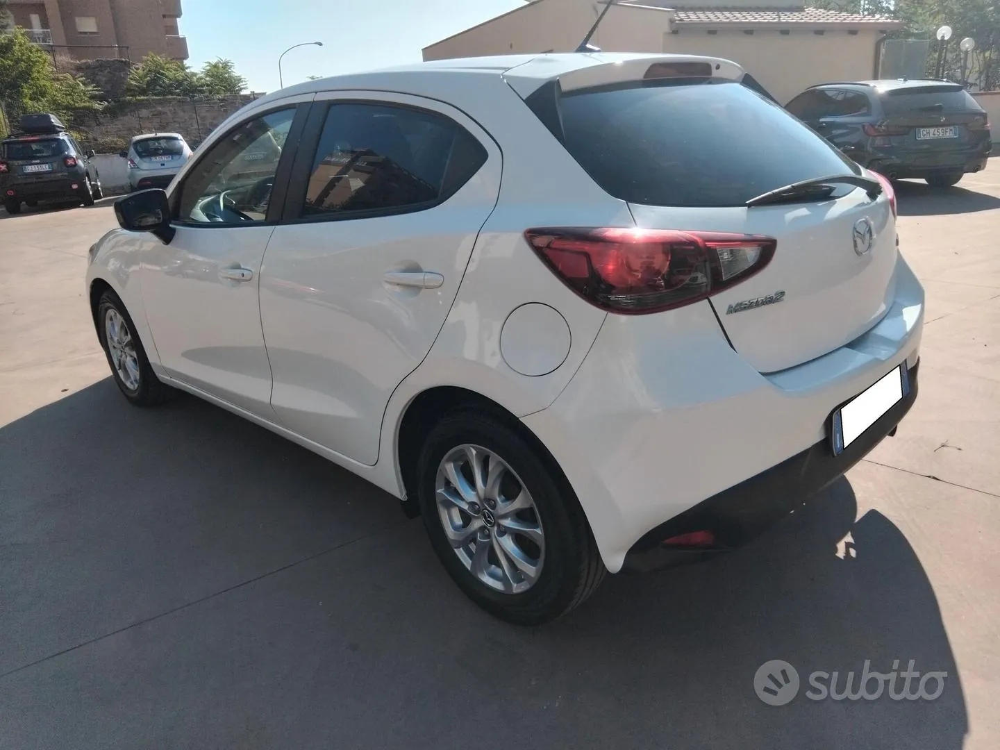 Mazda 2 2017 photo 4