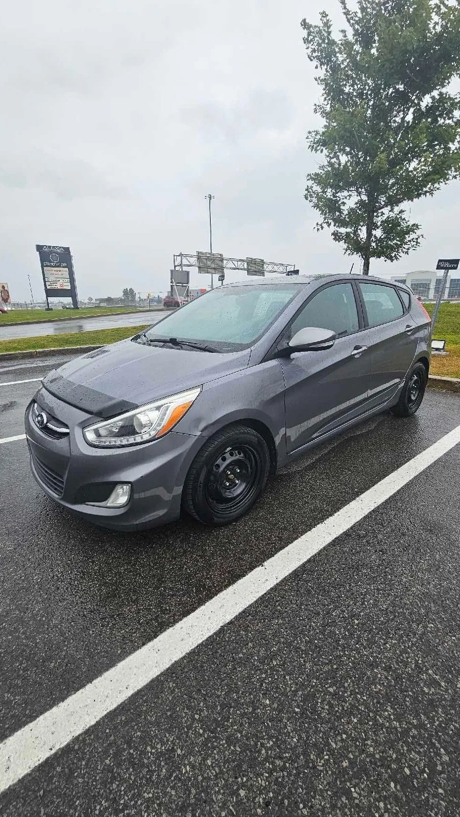 Hyundai Accent 2015 photo 3