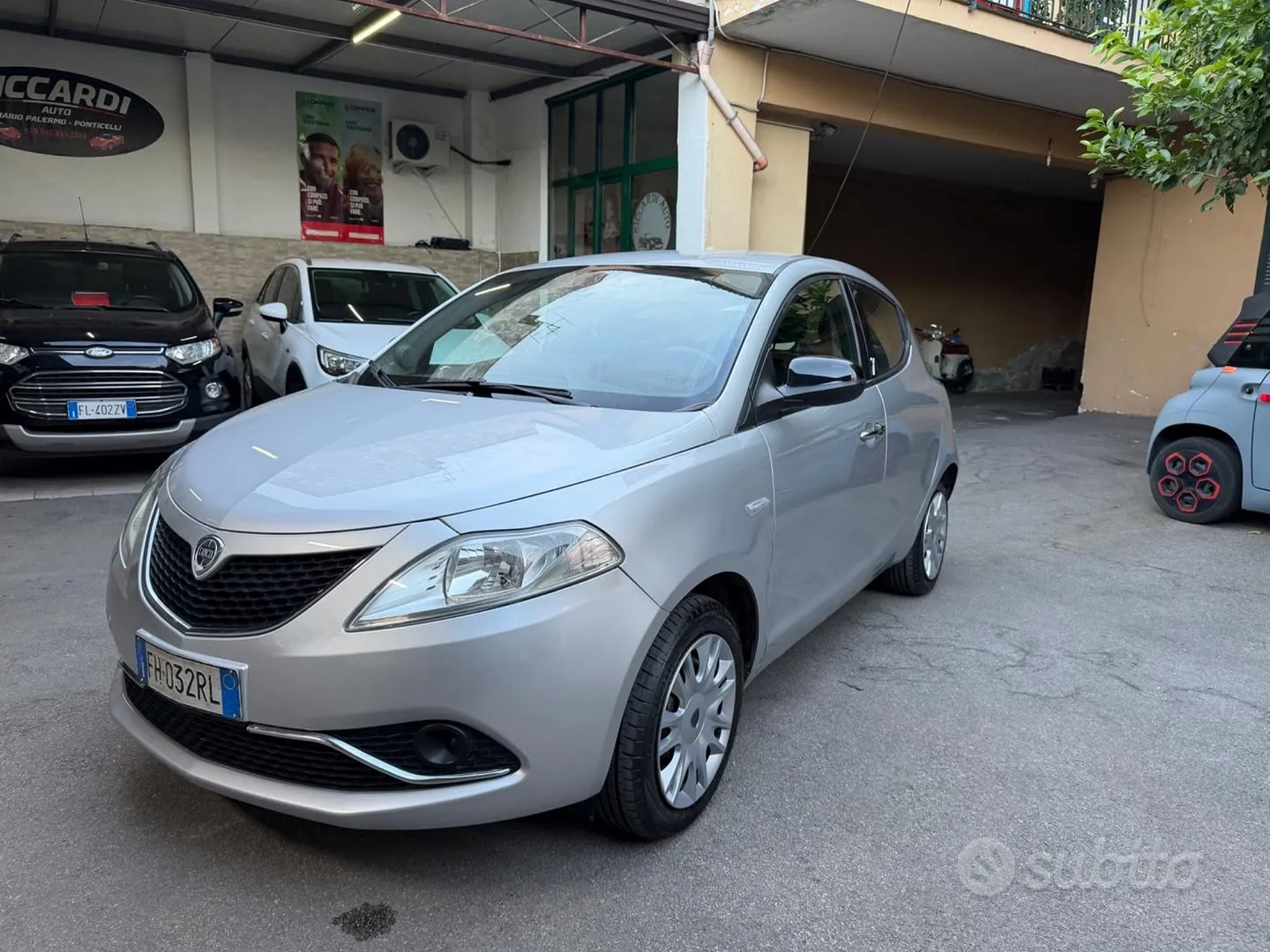 Lancia Ypsilon