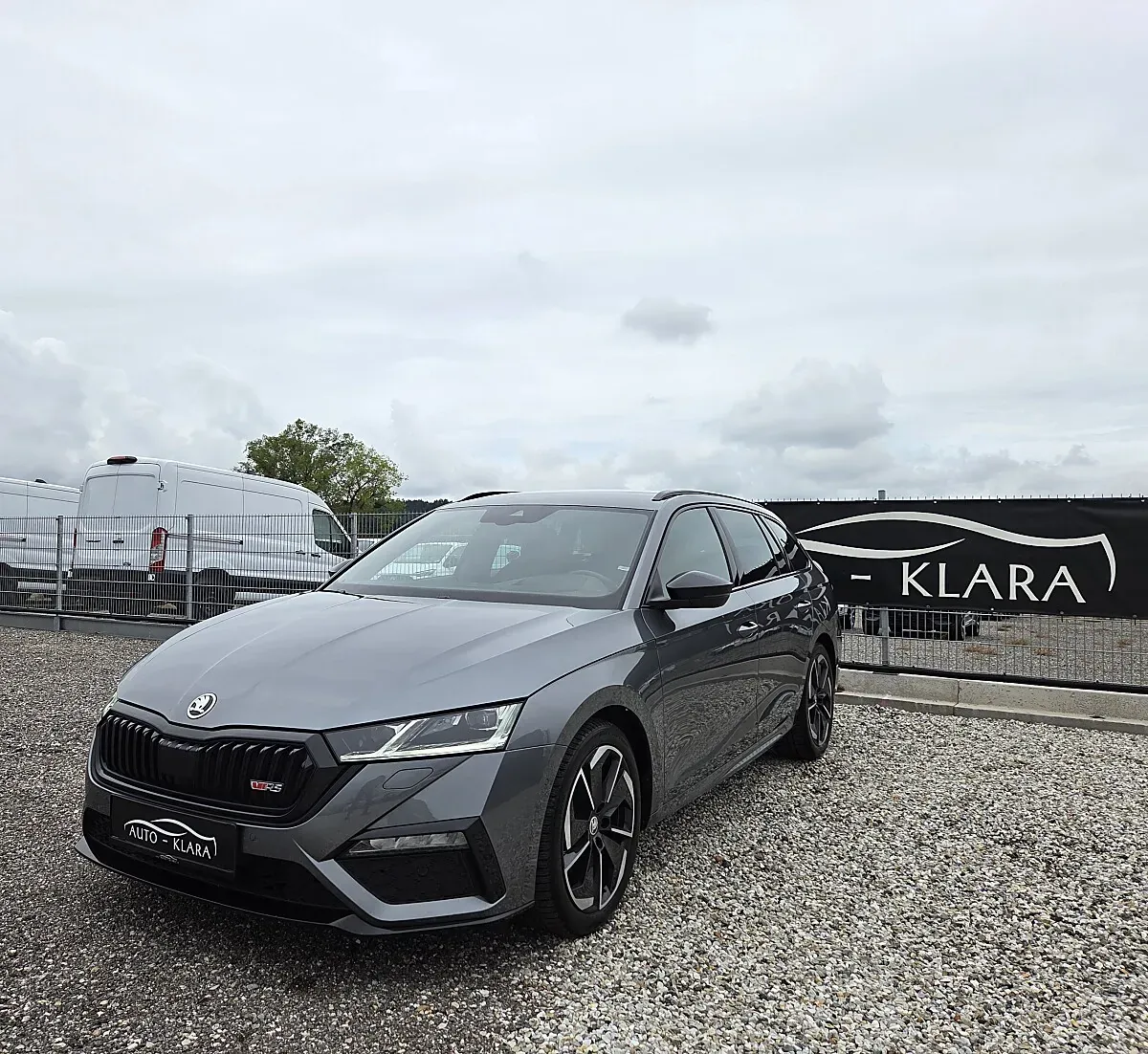 Skoda Octavia 2024 photo 2