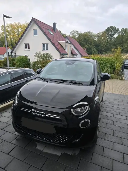 Fiat 500E