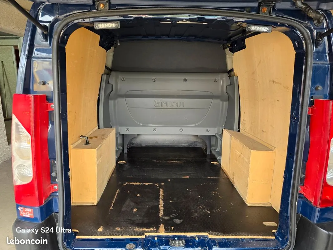 Peugeot Expert Combi 2015 photo 5