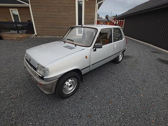 Renault 5