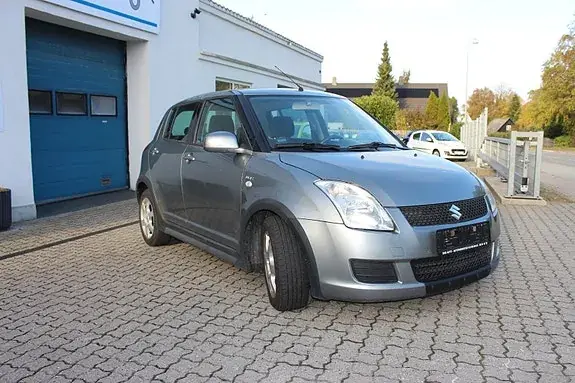 Suzuki Swift 2008 photo 5
