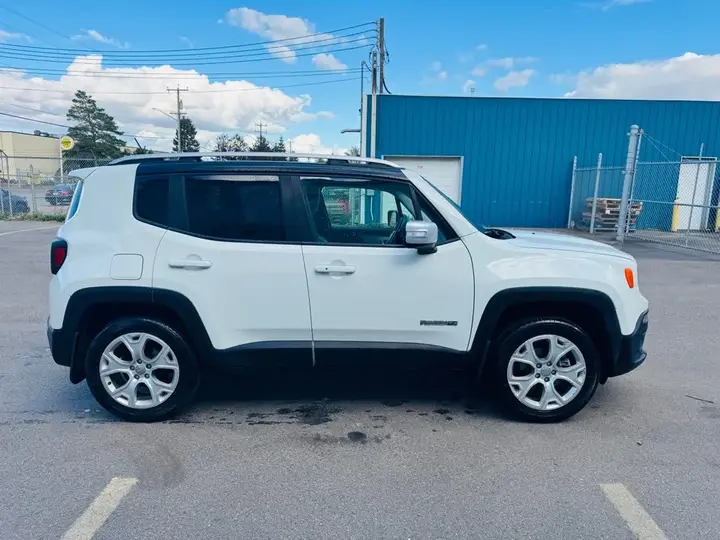 Jeep Renegade 2016 photo 4