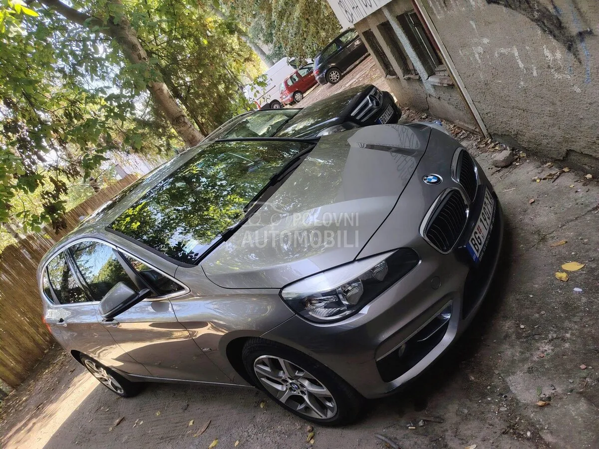 BMW 216
