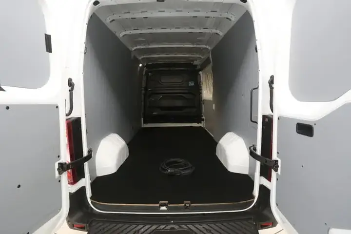 Renault Master 2025 photo 3